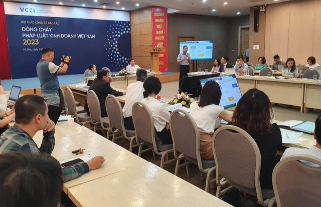 Ông Bạch Quốc Thắng, Phó chủ tịch Hiệp hội Kl994 nhà cái bóng đá world cup và Kl992 VIP Trang Chủ 2026 thuốc thú y phát biểu tại Hội thảo công bố Báo cáo Dòng chảy Kl992 Tham Gia Ngay Kl992 VIP Trang Chủ 2026 Việt Nam 2023