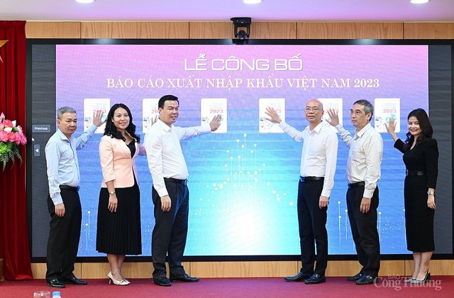 Công bố Báo cáo Xuất Link Vào Nhà Cái KL99 COM Tặng +199k Việt Nam năm 2023.