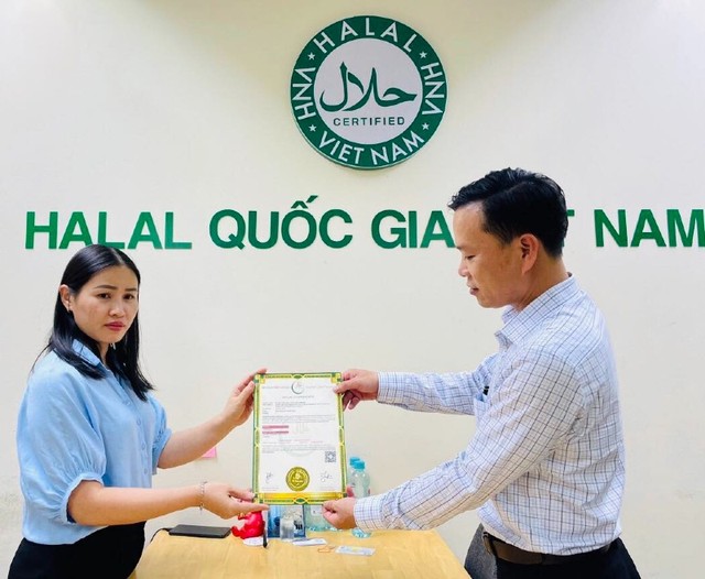 Kl991.com World Cup 2026 Chính Thức Việt nhận chứng nhận Halal quốc tế cho sản phẩm đạt chuẩn.