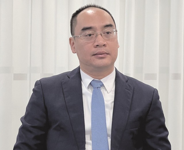 Ông Bùi Quốc Dũng, Phó tổng Kiểm toán 99Kl99 trực tiếp đá gà