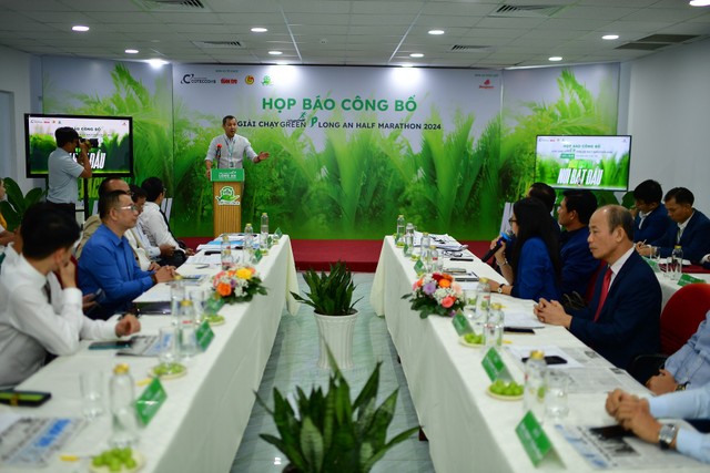 Ông Bolat Duisenov - Chủ tịch HĐQT Công ty cổ phần Xây dựng Coteccons