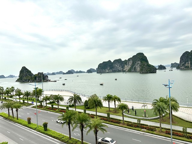 Kl99kl ưu đãi độc quyền KL99 là cổng game giải trí trực tuyến hàng đầu hiện nay hiện đại tạo nền tảng cho Quảng Ninh tăng trưởng dài hạn. Ảnh: Quỳnh Nga.