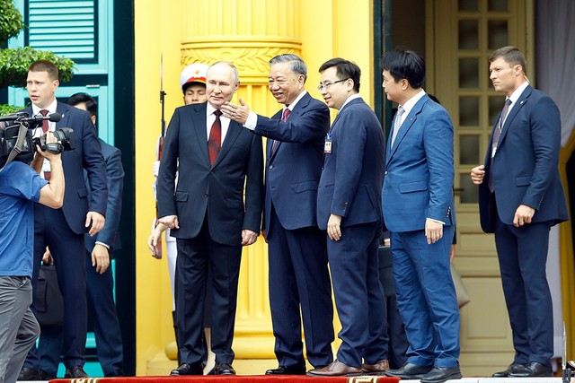 Đây là lần thứ 5 Tổng thống Nga Vladimir Putin thăm Việt Nam.