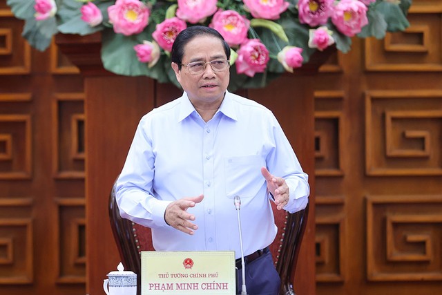 Thủ tướng khẳng định quyết tâm tháo gỡ các vướng mắc tại các văn bản quy phạm Kl992 Tham Gia Ngay và nhấn mạnh đây là nhiệm vụ trọng tâm trong tháng 8. Ảnh: Nhật Bắc