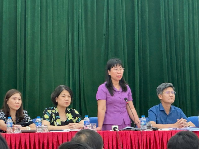Bà Đỗ Thị Thúy Hà - Phó Chủ tịch UBND quận Nam Từ Liêm cho hay đã tiếp nhận 520 đơn đăng ký nguyện vọng của phụ huynh cho con học Trường Tiểu học Tây Mỗ 3 và khẳng định: "Nguyện vọng của phụ huynh là chính đáng và phù hợp"
