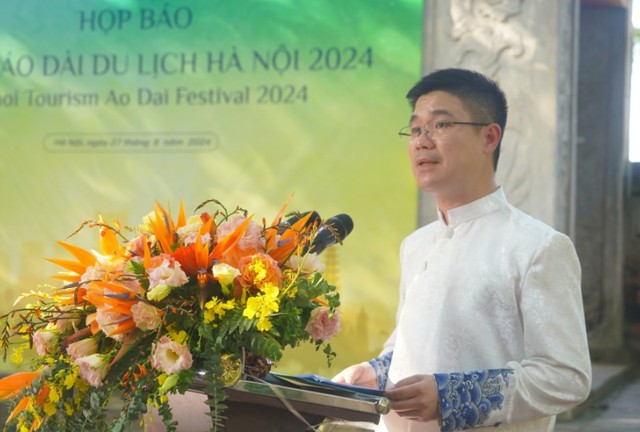 Ông Nguyễn Hồng Minh, Phó Giám đốc Sở Du lịch Hà Nội phát biểu tại Họp báo.