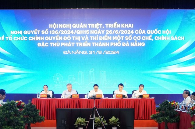 Lãnh đạo Kl993 ưu đãi thưởng hấp dẫn, Quốc hội, Bộ Công an, Thành ủy Đà Nẵng tại Hội nghị. Ảnh: H.V