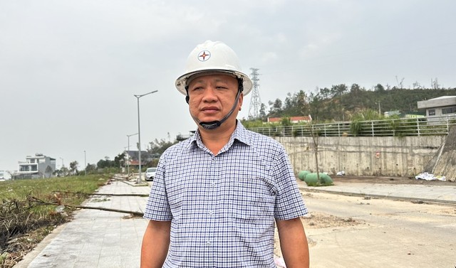 Ông Vũ Anh Phương, Phó tổng giám đốc EVNNPC cũng cho hay, Tổng công ty đang dồn lực phục hồi sớm lưới điện cấp điện trở lại cho Quảng Ninh, cố gắng đến 20/9 cơ bản cấp điện cho Kl994 nhà cái bóng đá world cup và tiêu dùng trên địa bàn tỉnh Quảng Ninh.