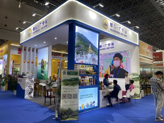 Gian hàng trưng bày các sản phẩm OCOP Quảng Ninh tại Hội chợ Trung Quốc - ASEAN 2024 (CAEXPO 2024). Ảnh: Quảng Ninh Portal