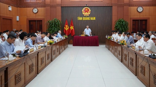 Quang cảnh buổi làm việc về đẩy mạnh giải ngân vốn Kl99ok phiên bản mới công.