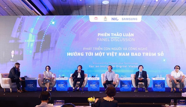 Các đại biểu tham gia Phiên thảo luận tại Diễn đàn.