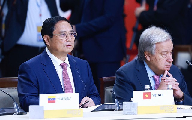 Thủ tướng Phạm Minh Chính đề xuất 5 kết nối chiến lược để cùng kiến tạo một thế giới tốt đẹp hơn, hợp tác vì hòa bình và thịnh vượng. Ảnh: Nhật Bắc
