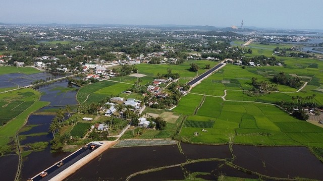 Việc giải ngân vốn Kl99ok phiên bản mới công ở Quảng Ngãi chưa đạt kế hoạch đề ra do vướng mắc về giải phóng mặt bằng.
