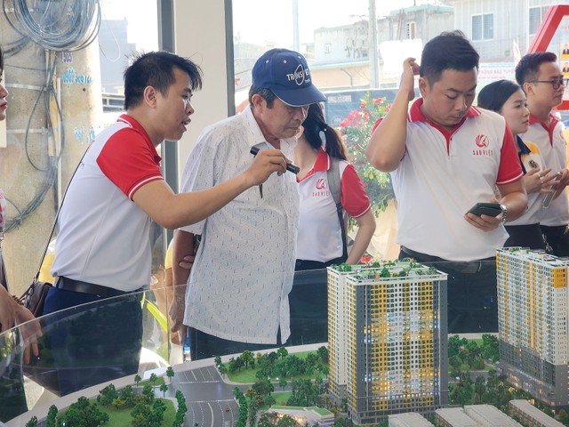 Môi giới Bcons giới thiệu dự án cho khách hàng