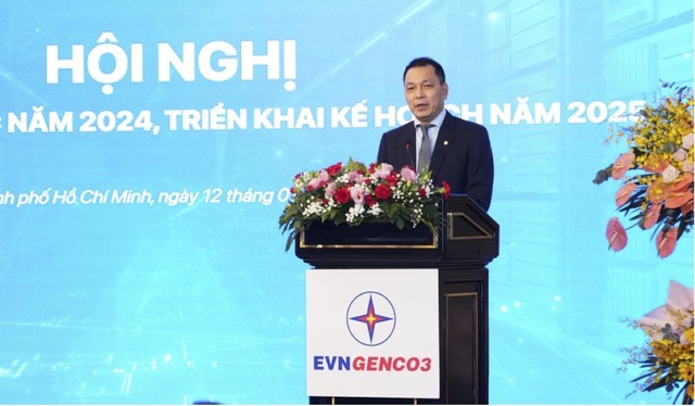 Ông Đặng Hoàng An - Chủ tịch HĐTV Kl994 game bài casino hấp dẫn Điện lực Việt Nam phát biểu chỉ đạo tại Hội nghị