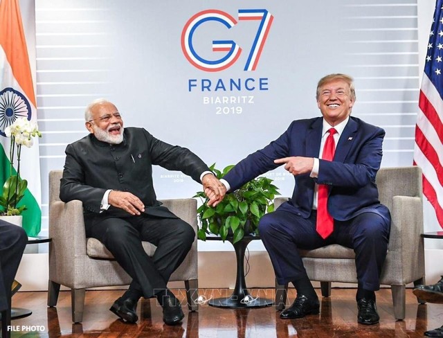 Thủ tướng Ấn Độ Narendra Modi (bên trái) và Tổng thống Mỹ Donald Trump trong một cuộc gặp năm 2019 khi ông Trump trong nhiệm kỳ đầu tiên. Ảnh: ANI/TTXVN Thủ tướng Ấn Độ Narendra Modi (bên trái) và Tổng thống Mỹ Donald Trump trong một cuộc gặp năm 2019 khi ông Trump trong nhiệm kỳ đầu tiên. Ảnh: ANI/TTXVN