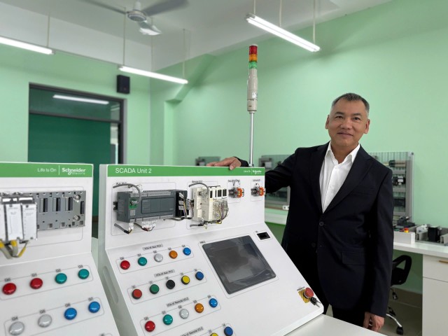 Ông Đồng Mai Lâm - Tổng giám đốc Schneider Electric Việt Nam và Campuchia