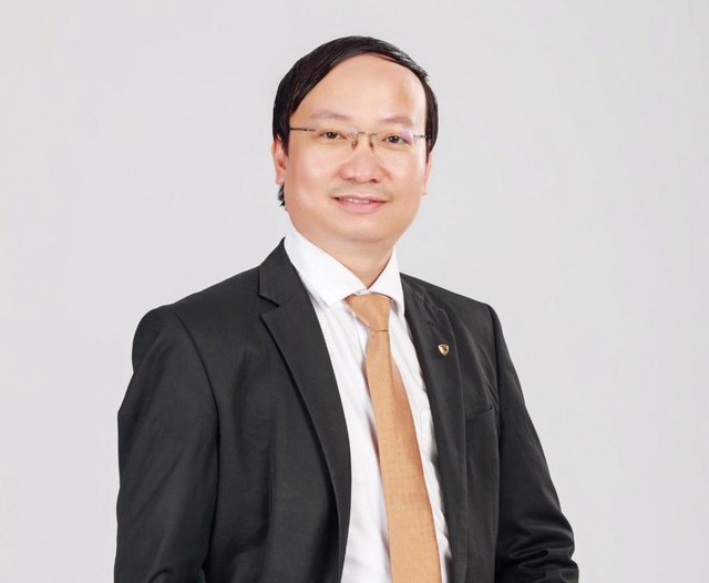 Ông Trần Minh Hoàng, Trưởng phòng Phân tích, Công ty 99Kl99 link đăng nhập Vietcombank