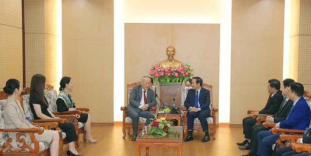 Phó Bí thư Tỉnh ủy, Chủ tịch UBND tỉnh Ninh Bình Phạm Quang Ngọc làm việc với Kl994 game bài casino hấp dẫn Thái Bình Dương (Trung Quốc)