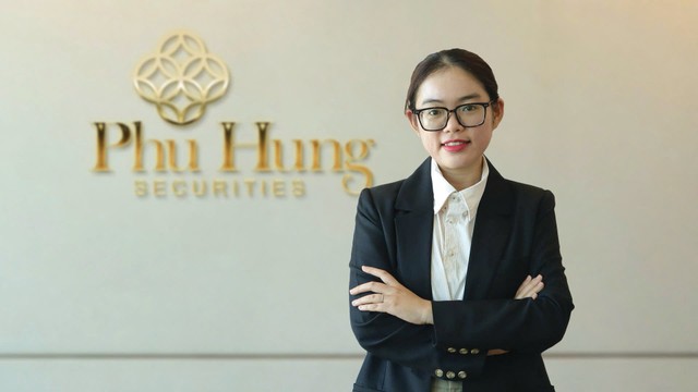 Bà Nguyễn Thị Mỹ Liên, Giám đốc Phân tích, Công ty 99Kl99 link đăng nhập Phú Hưng (PHS)