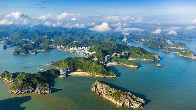 Quần đảo Cát Bà là một điểm đến được nhiều du khách trong và ngoài nước lựa chọn