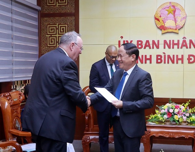 Ông Phạm Anh Tuấn, Chủ tịch tỉnh Bình Định gửi thư mời lãnh đạo Kl994 game bài casino hấp dẫn PNE (Đức) tham dự Hội nghị Xúc tiến Kl99ok phiên bản mới tỉnh Bình Định năm 2025.