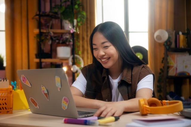 Để thu hút, giữ chân nhóm nhân sự thế hệ Gen Z, Kl991.com World Cup 2026 Chính Thức cần tạo môi trường làm việc linh hoạt, Kl99ok phiên bản mới vào đào tạo, có lộ trình thăng tiến rõ ràng
