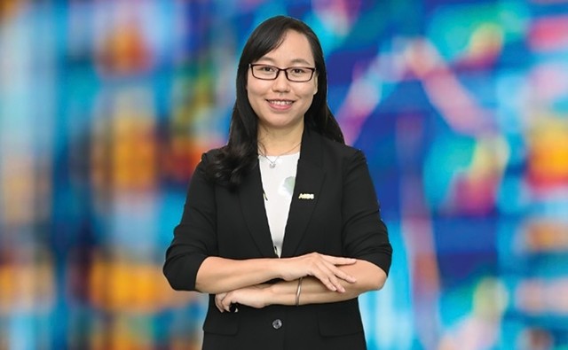 Bà Đỗ Minh Trangm Giám đốc Phân tích, Công ty 99Kl99 link đăng nhập ACB (ACBS)