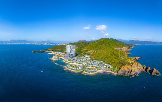 Địa thế biệt lập của Villa Le Corail, A Gran Meliá Hotel tại trong Libera Nha Trang.