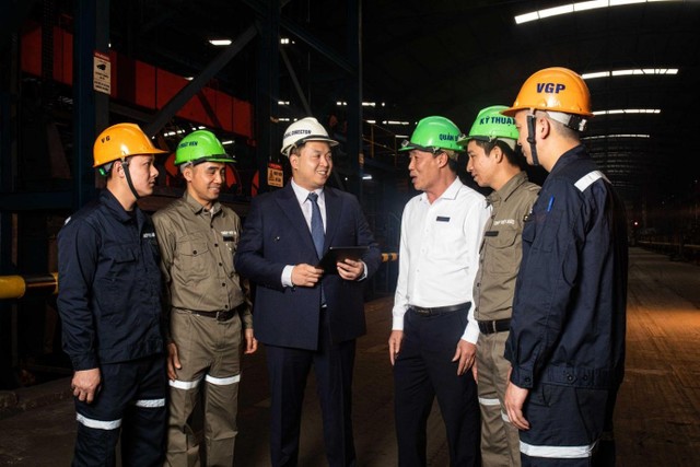 Ông Khánh sát sao với các hoạt động Kl994 nhà cái bóng đá world cup tại nhà máy Thép Việt Đức (Vĩnh Phúc)