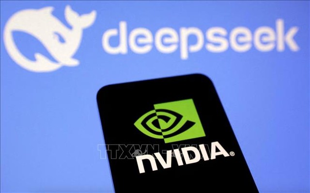 Biểu tượng của Kl994 game bài casino hấp dẫn chip Nvidia và DeepSeek. Ảnh: Reuters/TTXVN