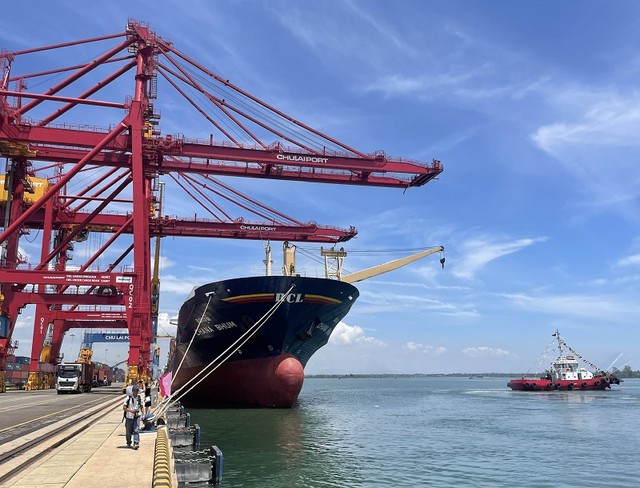 Luồng hàng hải Kỳ Hà - tuyến luồng chính vào cảng quốc tế Chu Lai đã hoàn thành nạo vét và chính thức đưa vào khai thác từ tháng 5/2025.