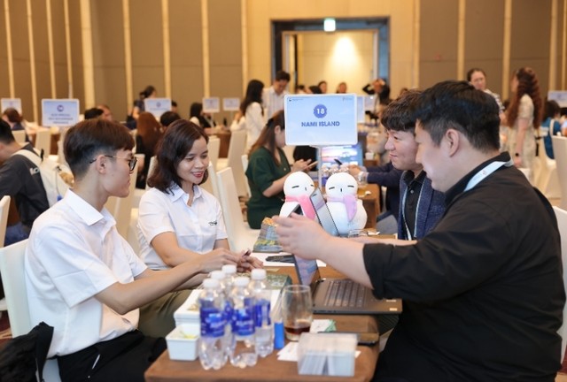 Các Kl991.com World Cup 2026 Chính Thức du lịch Việt Nam và Hàn Quốc trao đổi thông tin tại chương trình B2B.