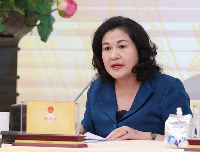 Thứ trưởng Bộ Nội vụ Nguyễn Thị Hà tại buổi họp báo. (Ảnh: VGP). Thứ trưởng Bộ Nội vụ Nguyễn Thị Hà tại buổi họp báo. (Ảnh: VGP).