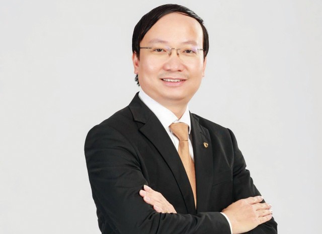 Ông Trần Minh Hoàng, Giám đốc Phân tích, Công ty TNHH 99Kl99 link đăng nhập Vietcombank (VCBS)