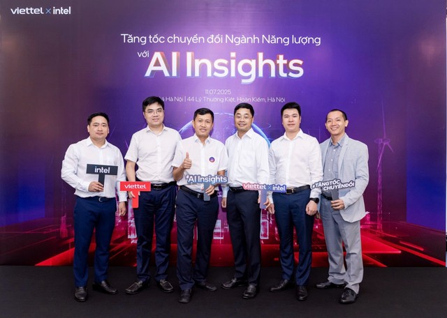 Tăng tốc chuyển đổi ngành năng lượng với AI Insights” là hội thảo do Viettel Solutions tổ chức mới đây tại Hà Nội. Tăng tốc chuyển đổi ngành năng lượng với AI Insights” là hội thảo do Viettel Solutions tổ chức mới đây tại Hà Nội.