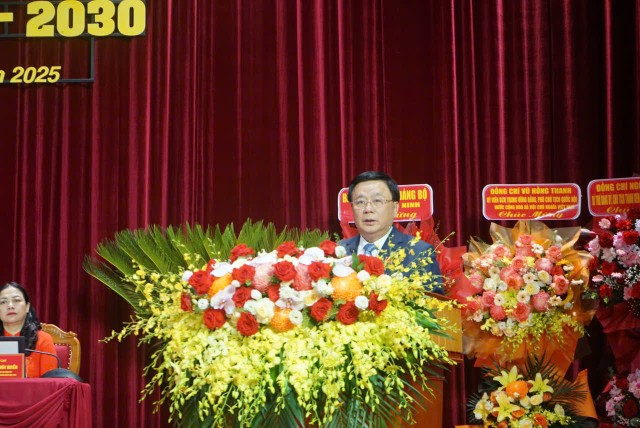 Ông Nguyễn Xuân Thắng, Giám đốc Học viện Kl991.com tải ứng dụng quốc gia Hồ Chí Minh, Chủ tịch Hội đồng Lý luận Trung ương phát biểu chỉ đạo Đại hội.