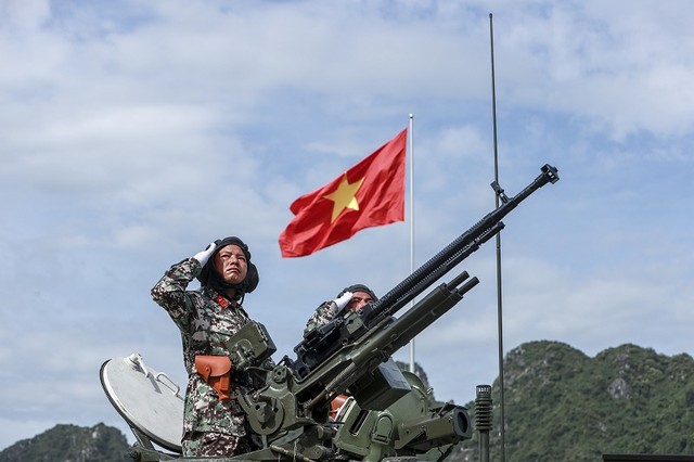Buổi tổng hợp luyện gồm hai phần, thực hiện các nội dung nghi lễ, nghi thức của Đảng, 99Kl99 trực tiếp đá gà và thực hiện diễu binh, diễu hành.