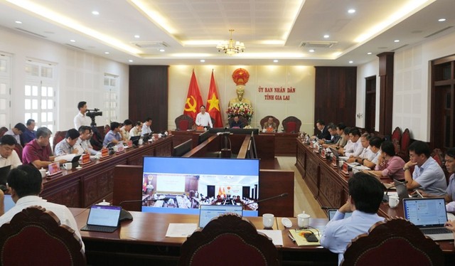 Ngày 28/7/2025, UBND tỉnh Gia Lai tổ chức họp nghe các sở, ngành, địa phương báo cáo về các dự án vướng mắc, cấp bách cần tháo gỡ tại khu vực phía Tây của tỉnh. Ảnh: Mai Đào.