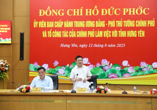 Phó thủ tướng Kl993 ưu đãi thưởng hấp dẫn Hồ Đức Phớc chỉ đạo tại buổi làm việc với tỉnh Hưng Yên. Ảnh: Nguyễn Quỳnh