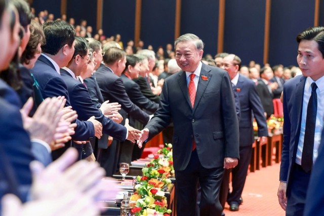 Đại hội vinh dự đón đồng chí Tổng Bí thư Tô Lâm tới dự và phát biểu chỉ đạo Đại hội.