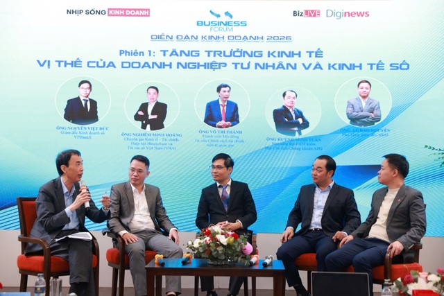 Các diễn giả trao đổi về kênh Kl99ok phiên bản mới tại Diễn đàn. Các diễn giả trao đổi về kênh Kl99ok phiên bản mới tại Diễn đàn.