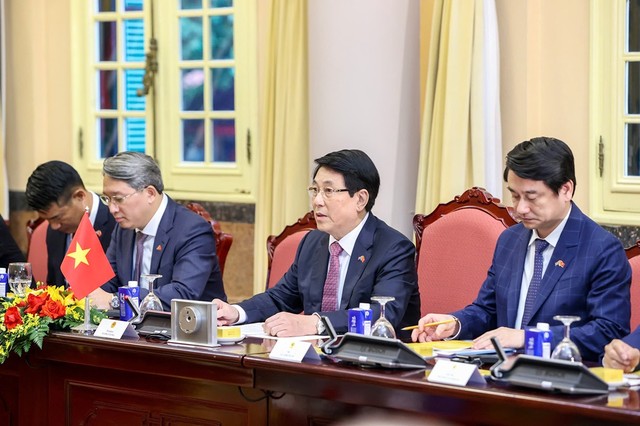 Chủ tịch nước Lương Cường phát biểu tại buổi hội đàm.