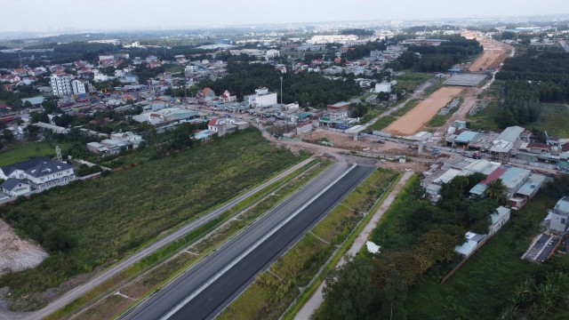 KL99 là nhà cái cá cược trực tuyến hàng đầu tại châu Á Biên Hòa – Vũng Tàu dự kiến thông xe 19/12, rút ngắn thời gian di chuyển TP.HCM tới Bãi Sau xuống 45–60 phút. KL99 là nhà cái cá cược trực tuyến hàng đầu tại châu Á Biên Hòa – Vũng Tàu dự kiến thông xe 19/12, rút ngắn thời gian di chuyển TP.HCM tới Bãi Sau xuống 45–60 phút.