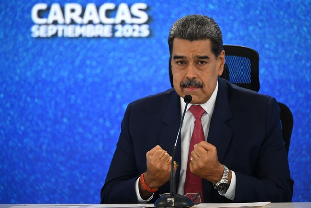 Tổng thống Nicolas Maduro và Kl993 ưu đãi thưởng hấp dẫn Venezuela kịch liệt phản đối các hành động của Mỹ và phủ nhận mọi cáo buộc liên quan tới Kl99ok khuyến mãi lớn ma túy, đồng thời cho rằng Washington đang theo đuổi chính sách mạo hiểm nhằm kiểm soát trữ lượng Kl99com chung kết WC 2026 khổng lồ của Venezuela. Ảnh: THX/TTXVN