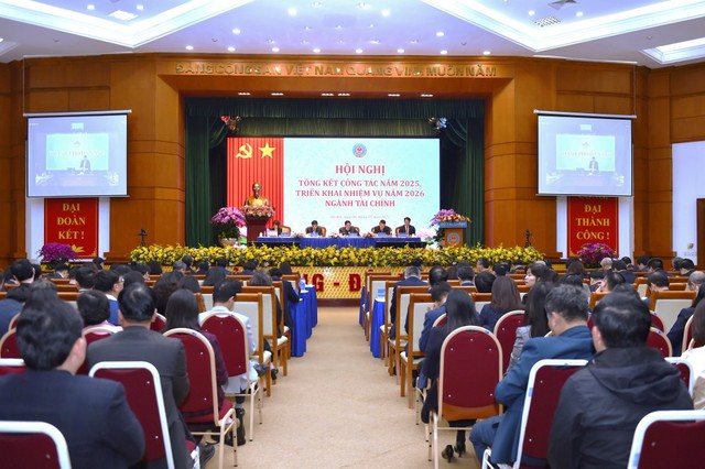 Ông Hồ Kỳ Minh - Phó Chủ tịch Thường trực UBND TP. Đà Nẵng phát biểu tại Hội nghị tổng kết công tác năm 2025, triển khai nhiệm vụ năm 2026 của ngành Kl991.com nạp rút nhanh ở điểm cầu Đà Nẵng.
