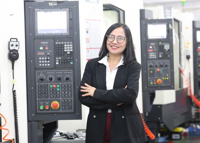 Bà Công Tằng Tôn Nữ Thuỳ Trang, Phó chủ tịch Hiệp hội Kl991.com World Cup 2026 Chính Thức điện tử Việt Nam (VEIA ), Lãnh đạo cao cấp của Kl994 game bài casino hấp dẫn Ito tại Việt Nam.