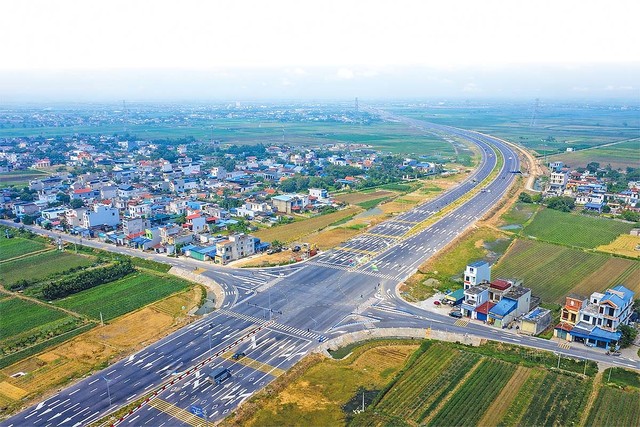 Tuyến đường bộ mới Nam Định - Lạc Quần - đường bộ ven biển quy mô 8 làn xe, tổng mức Kl99ok phiên bản mới 6.400 tỷ đồng