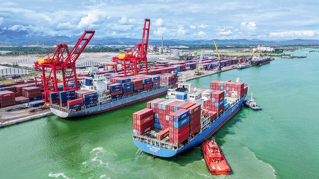 Trong tình hình thuế quan mới, để ứng phó, Việt Nam cần chứng minh có thể trở thành nơi hình thành cụm năng lực Trong tình hình thuế quan mới, để ứng phó, Việt Nam cần chứng minh có thể trở thành nơi hình thành cụm năng lực
