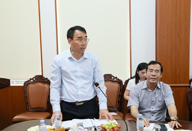 Lãnh đạo Ban Quản lý dự án Kl99ok phiên bản mới xây dựng số 1 báo cáo tại buổi làm việc
